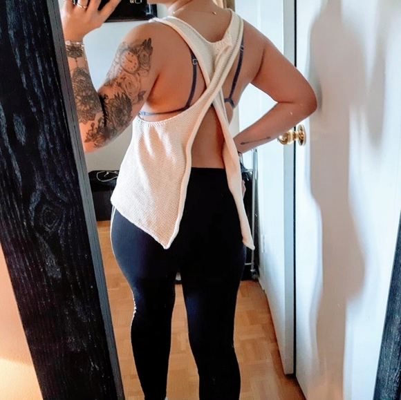 🌺2 FOR $30🌺American Eagle open back tank top - Picture 4 of 4